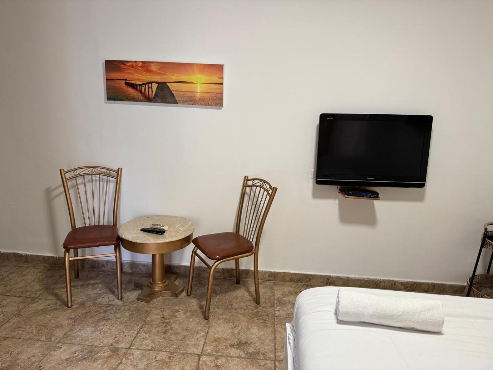 Loren Village Neve Zohar Extérieur photo