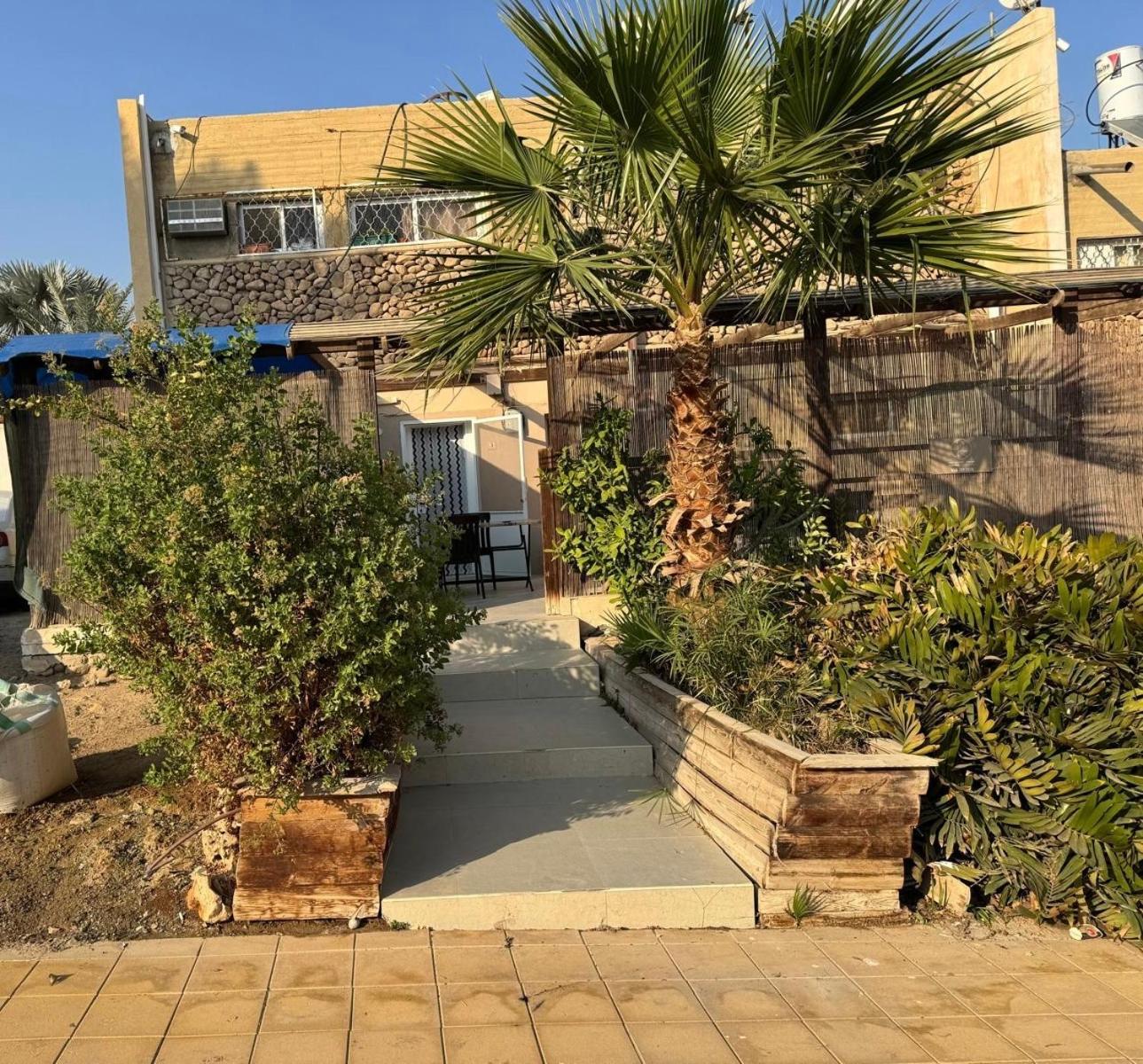 Loren Village Neve Zohar Extérieur photo